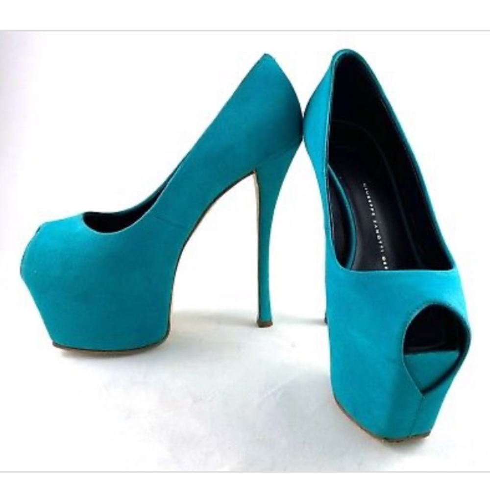 GIUSEPPE ZANOTTI Liza Suede Peep Toe Platform Pump